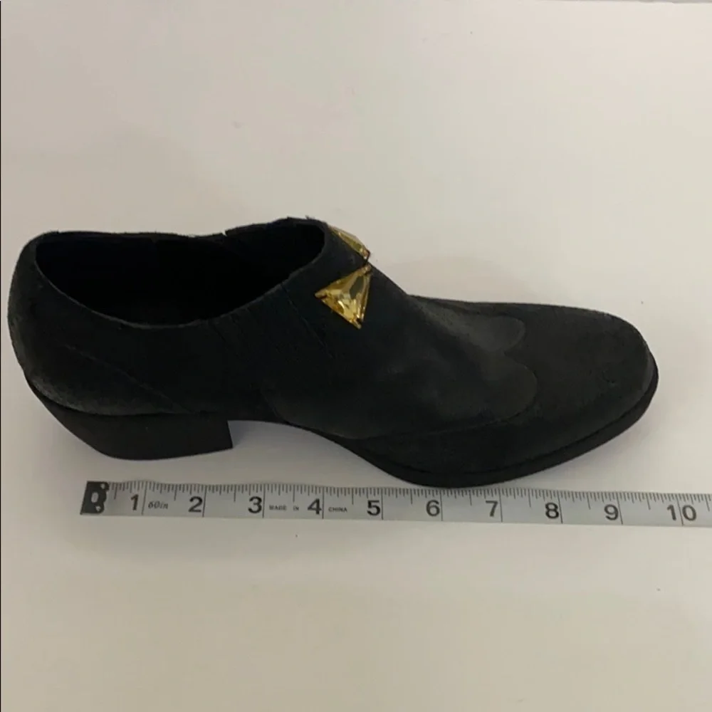 Korks Black Leather Embellished Wingtip Booties